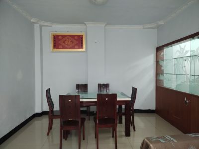 三里坪农贸市场综合楼
