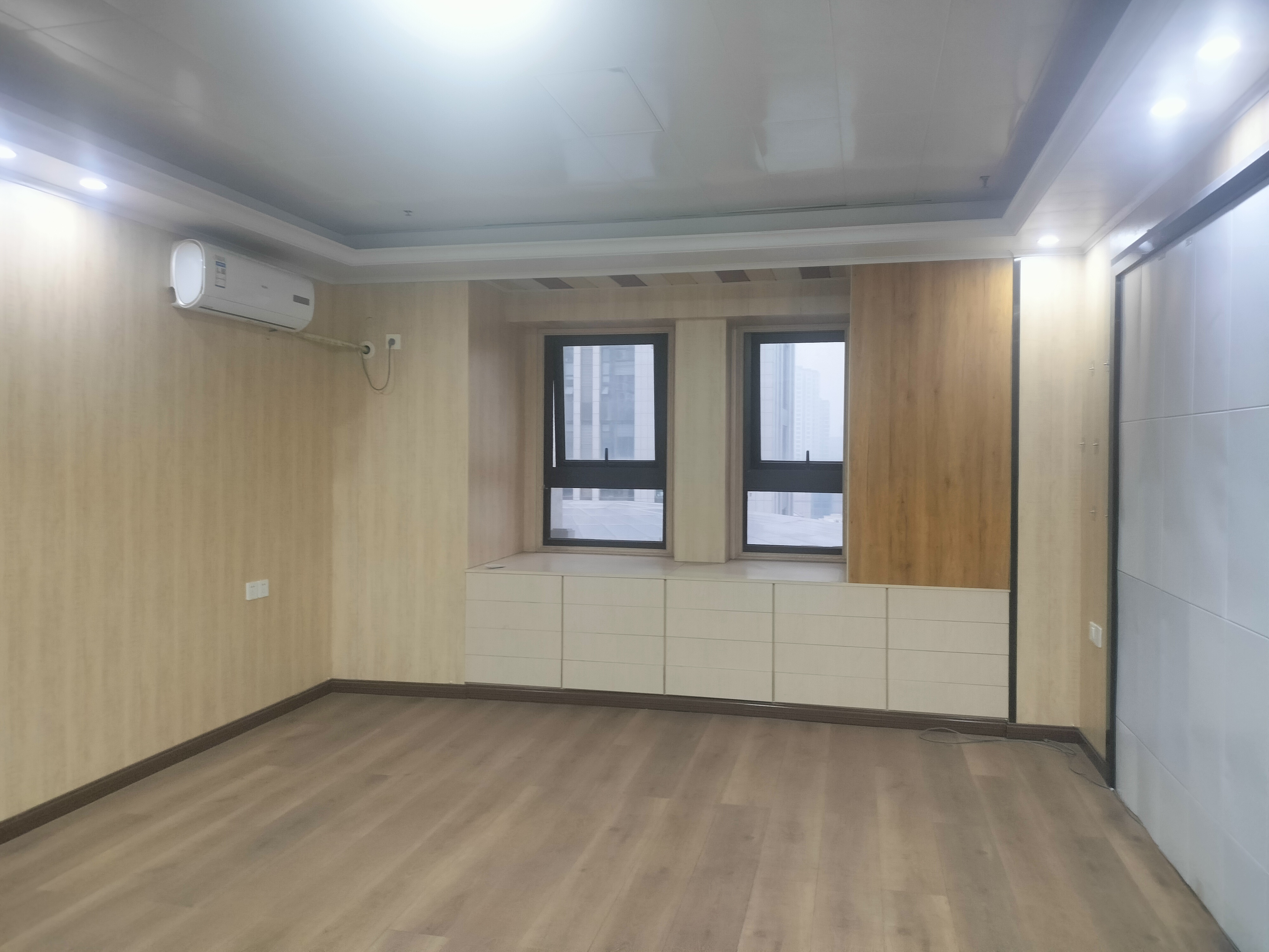 中迪红星商业广场一期