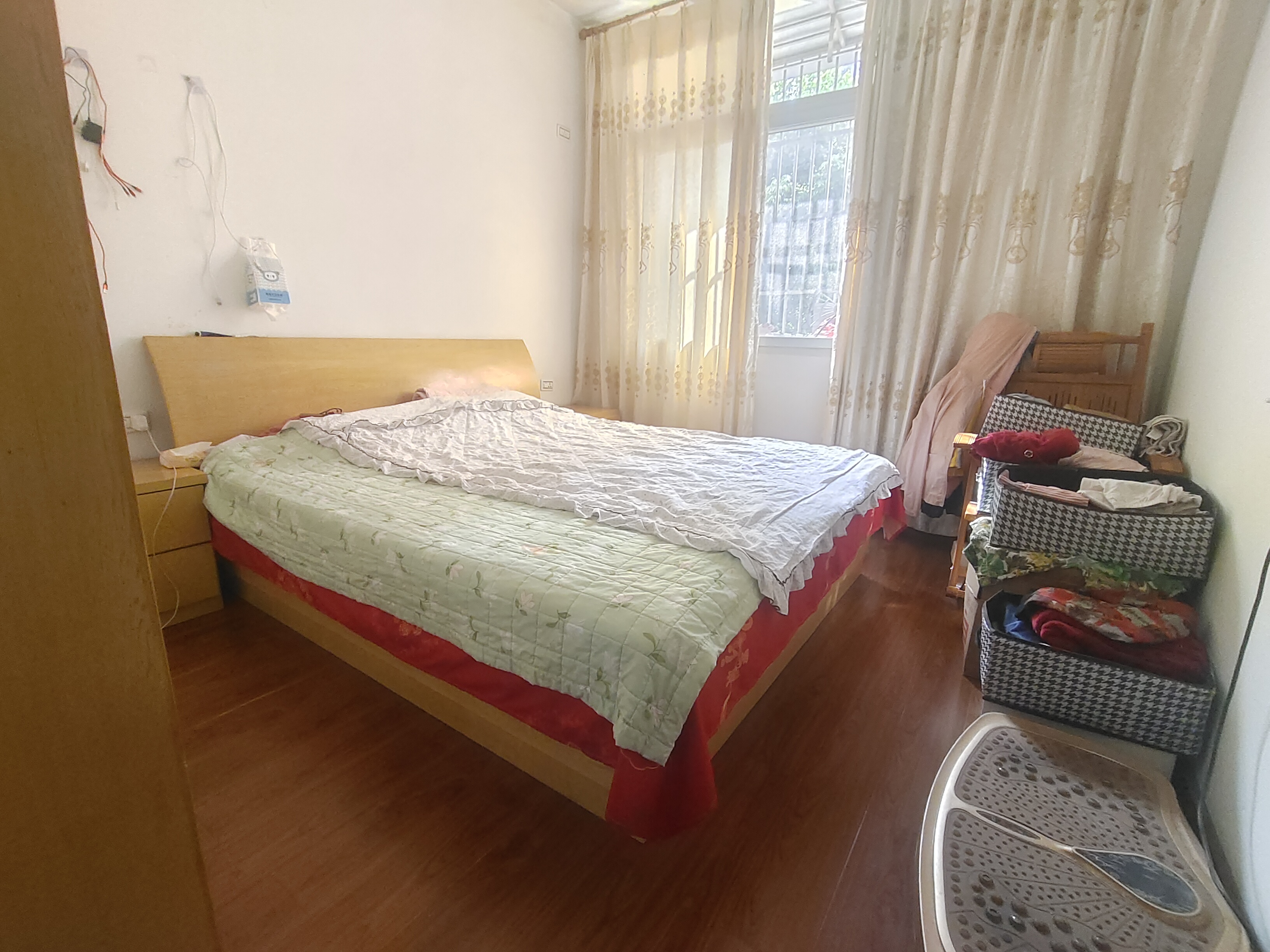 （十字路口）伴山名居 3室2厅2卫 南