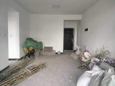 （马踏洞）柏林口安置房 3房2厅1卫 东南
