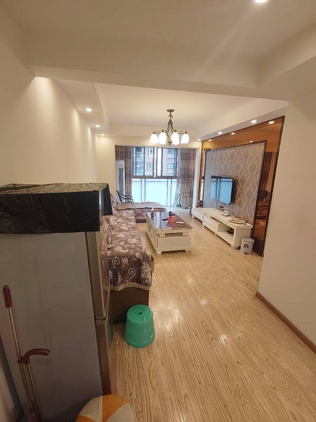 （塔沱）恒大雍河湾 2室1厅1卫 东北