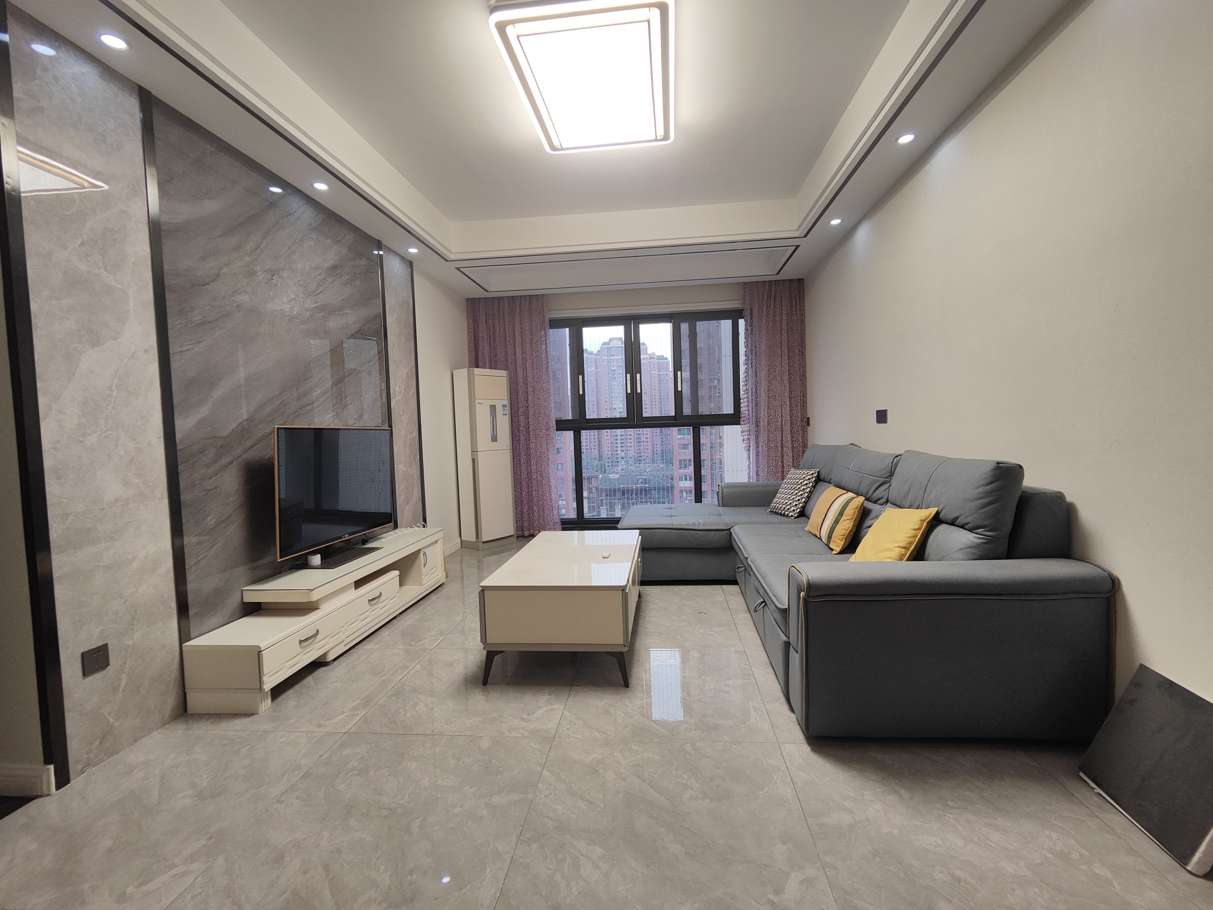 （凤凰大道）澜湖郡 3室2厅1卫 南