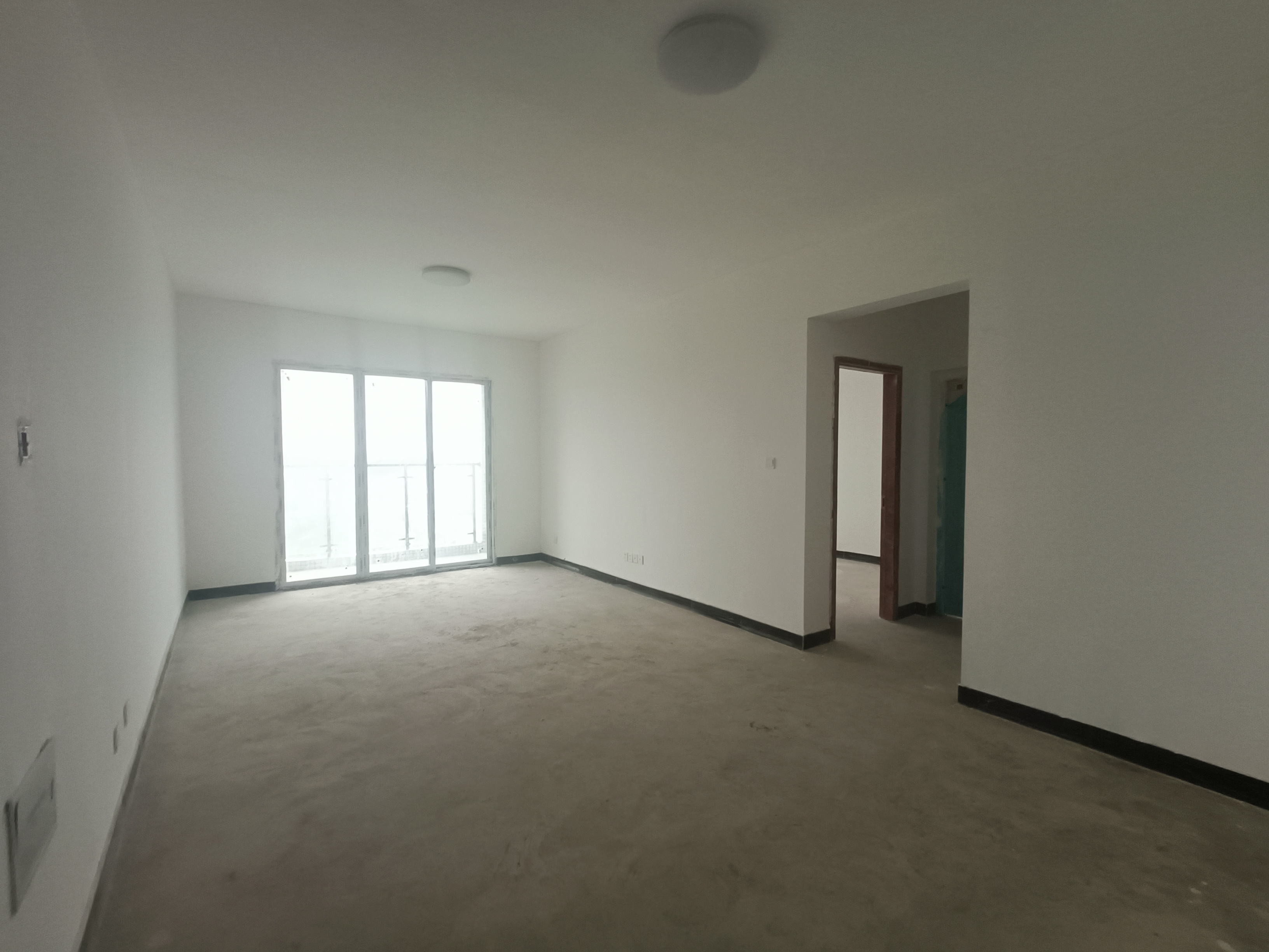 （复兴镇）马踏洞下坝安置房 2房2厅1卫 南