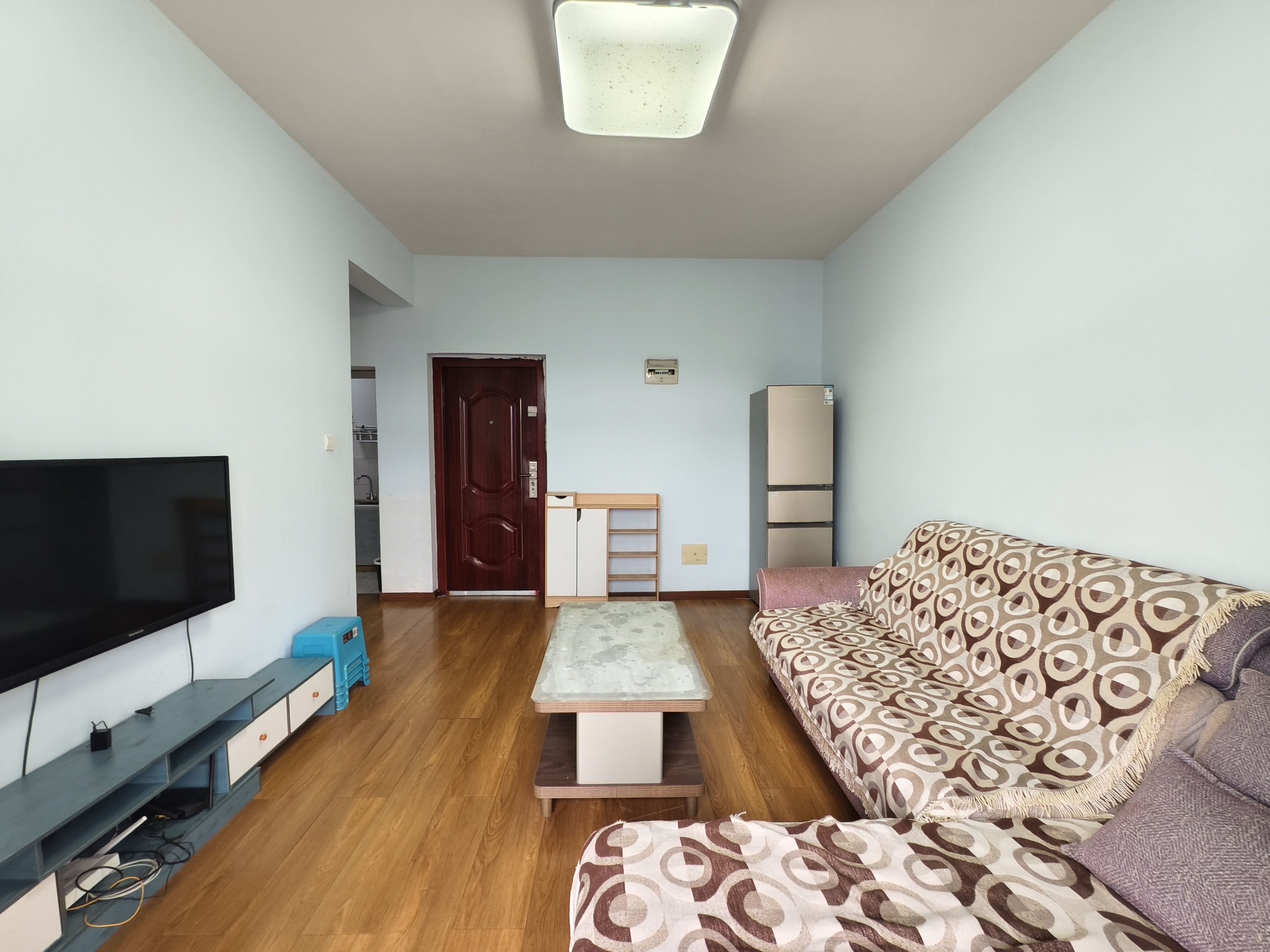 （杨柳垭）杨柳垭安置房三期 1室1厅1卫 东