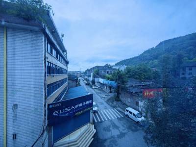 西圣寺铁道部十七局家属院