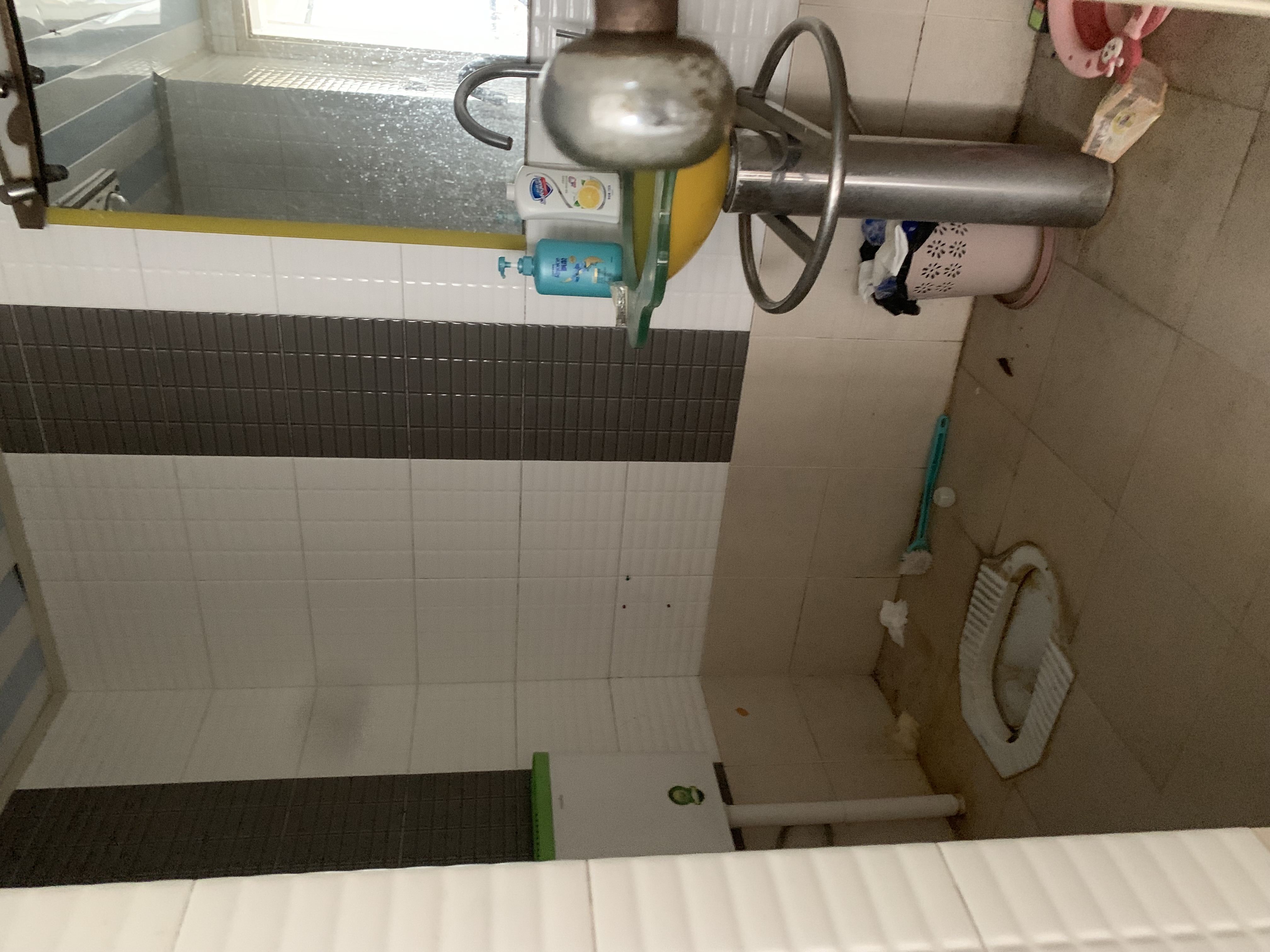 中心廣場電梯公寓
