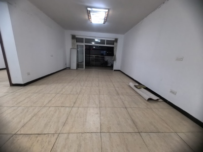 （老北站）凤翎锦绣 4室1厅2卫 南