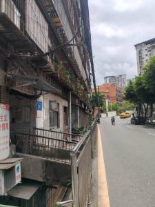 锅厂梁市审计局家属院