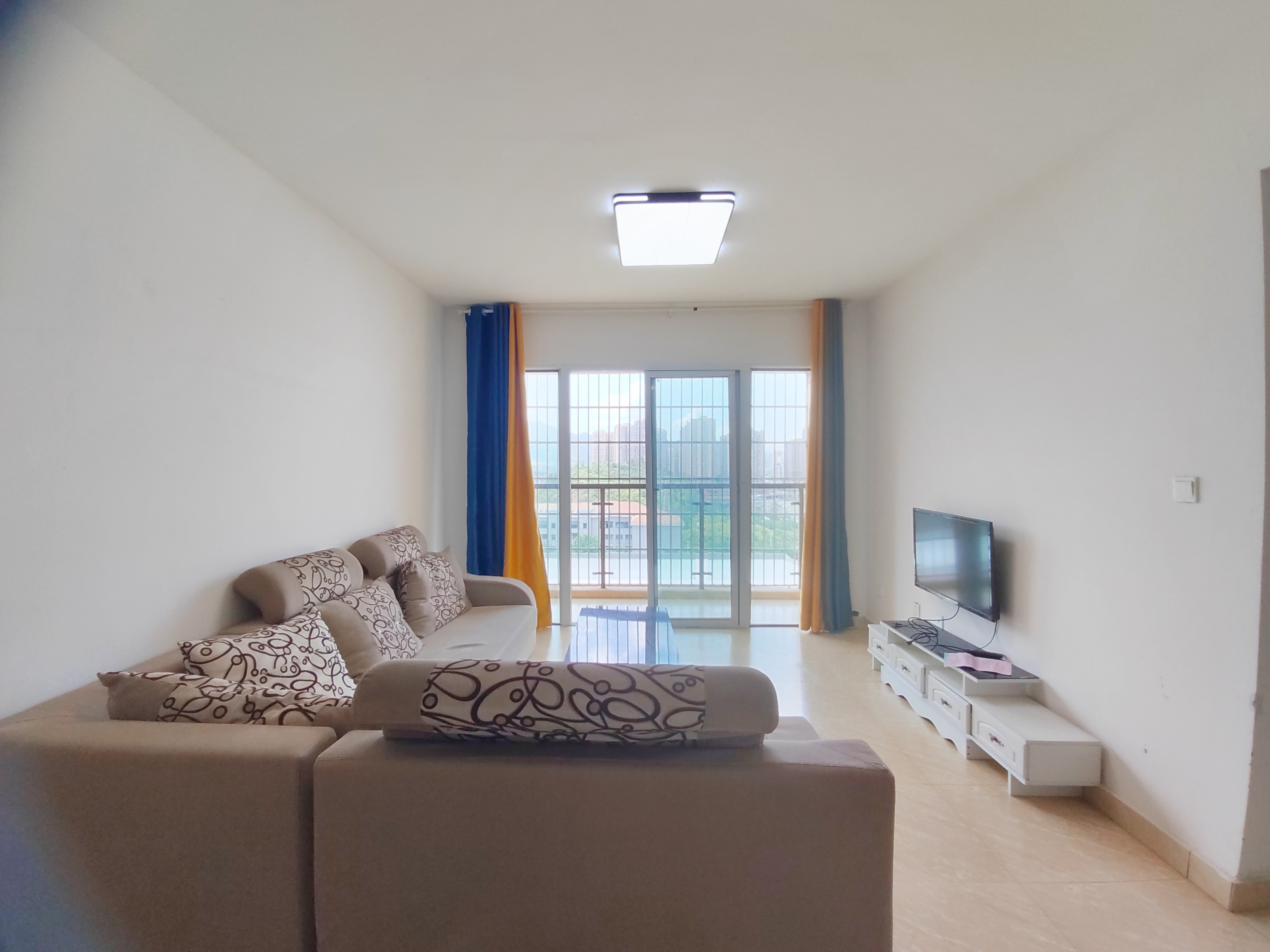 （三里坪）三里坪二期安置房 2室2厅1卫 南