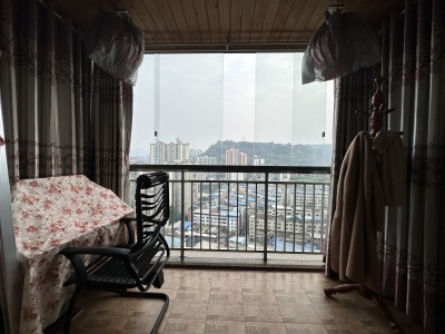 富丽楠山