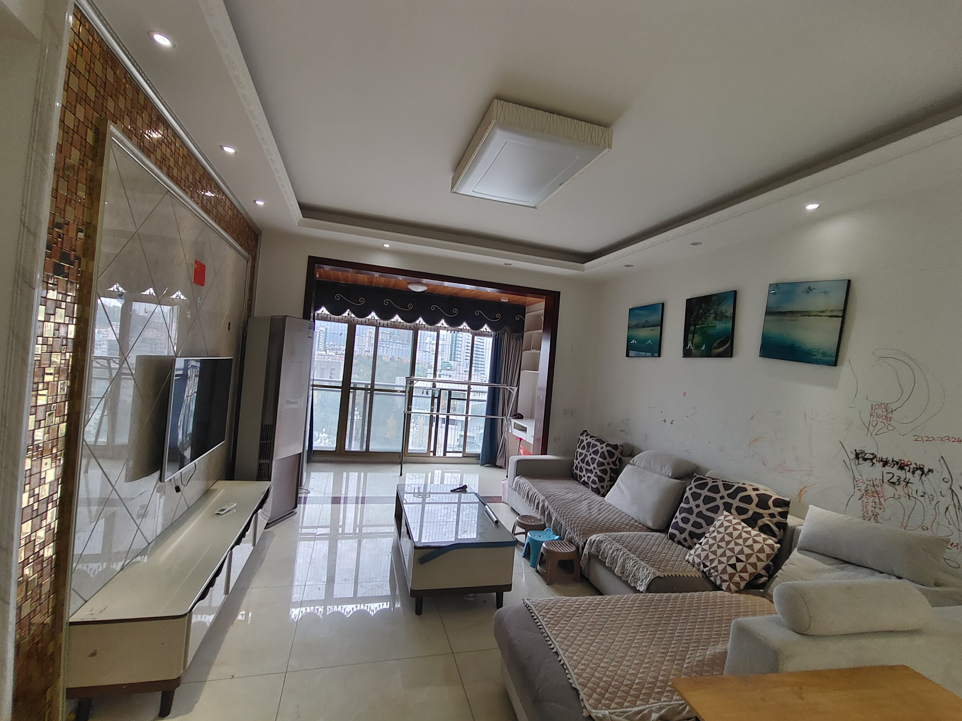 （罗浮广场）万豪一品 3室2厅2卫 南