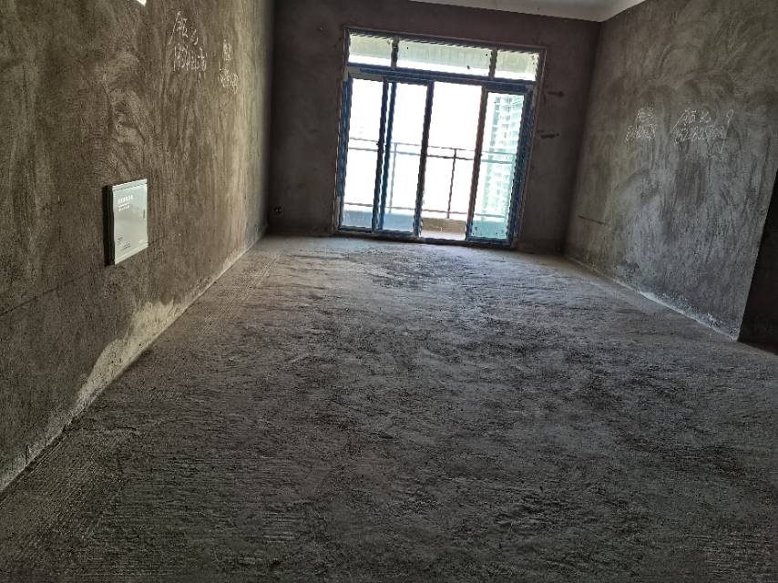 （莲花湖）誉府东苑 4室2厅2卫 南