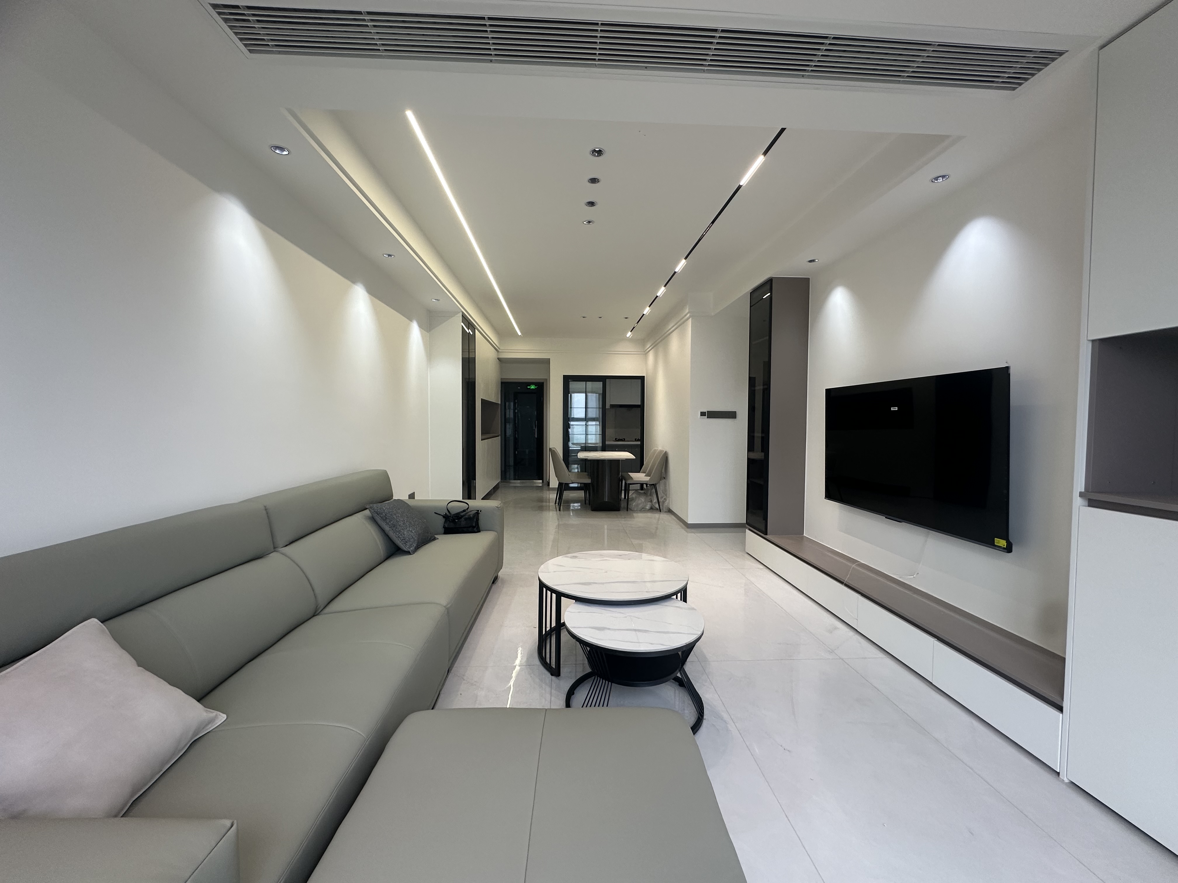 （升华广场）兴诚锦云府 3室2厅1卫 东