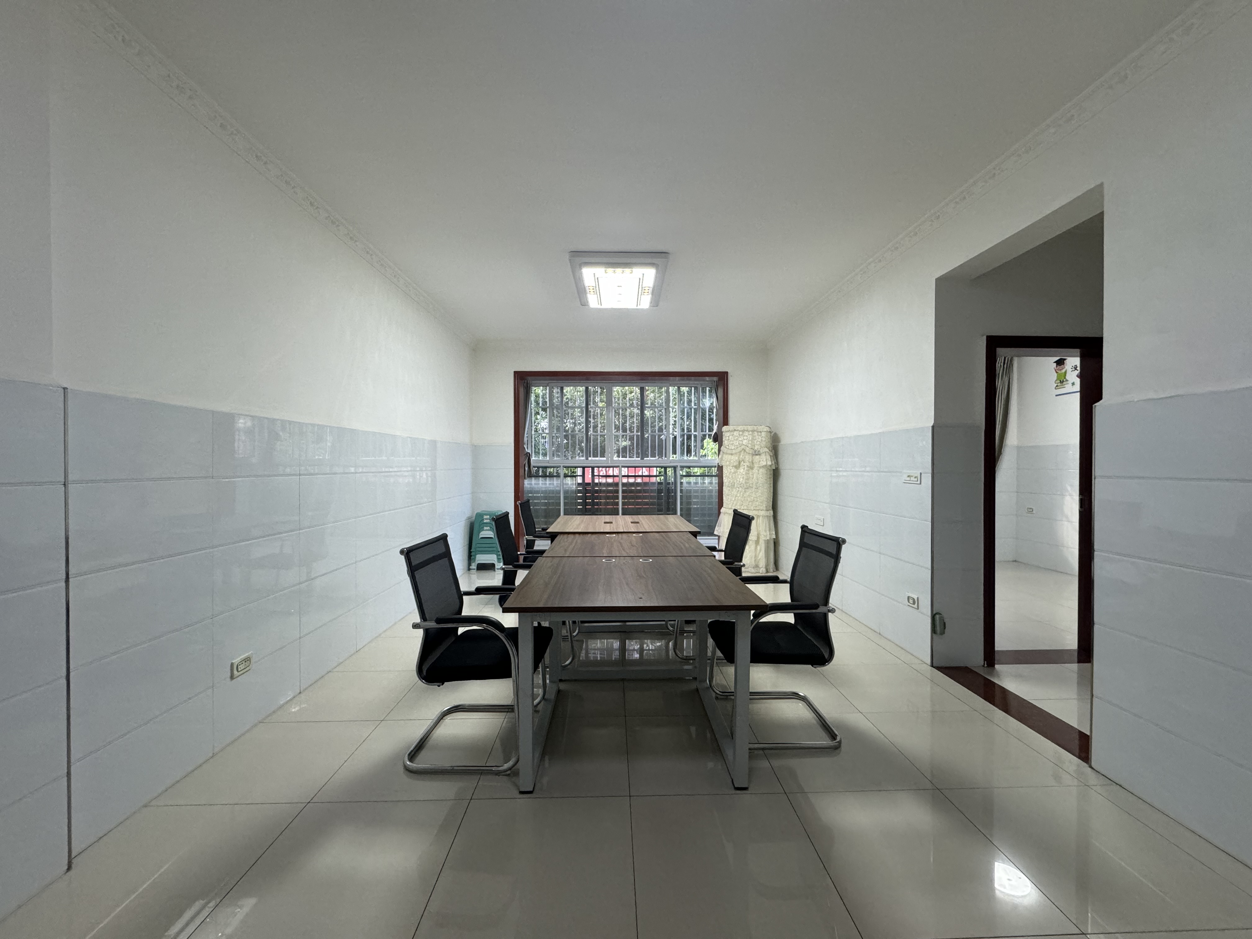 （三里坪）金都景苑 3室2厅1卫 南