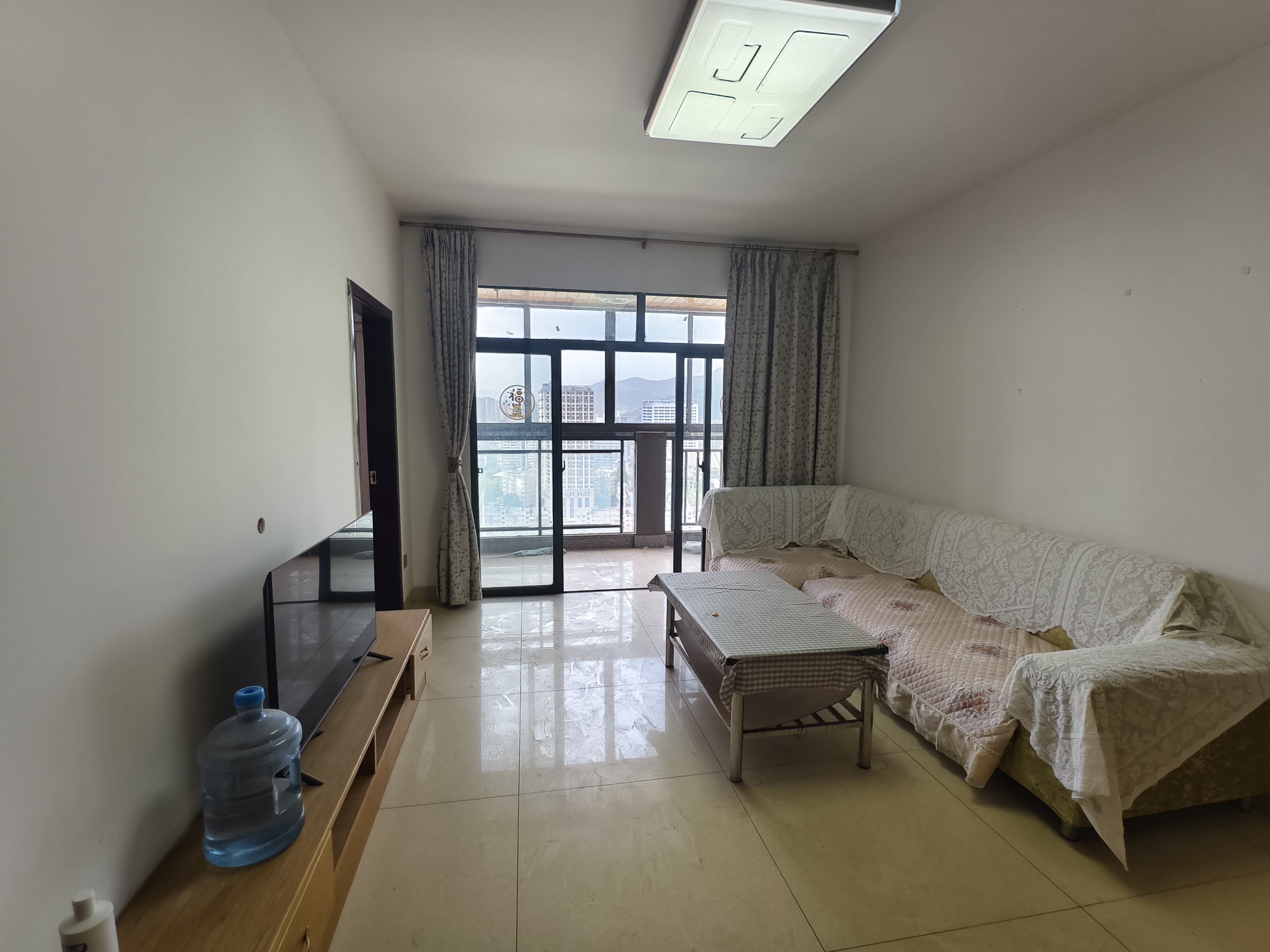 濱江山語城