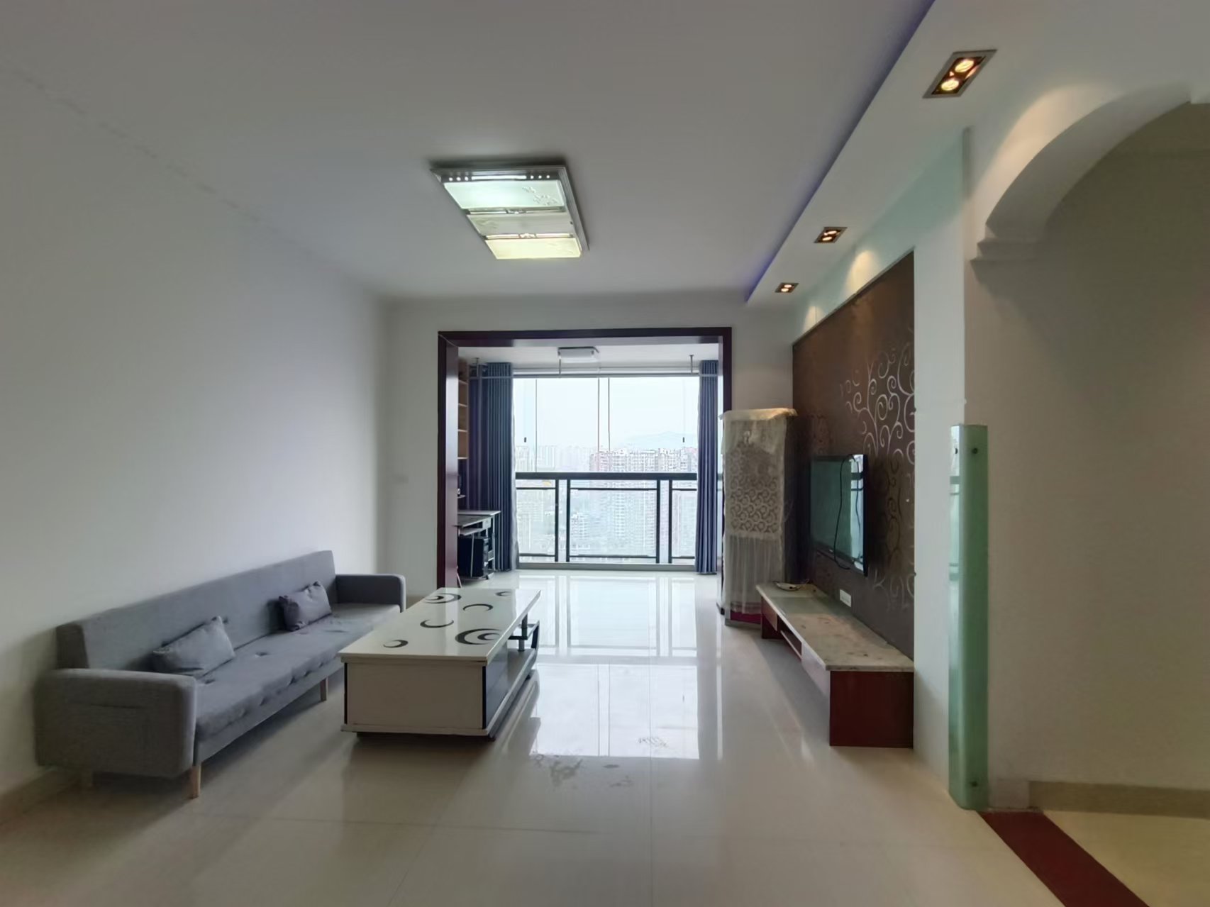 （罗浮广场）恒阳骊都一期 2室2厅1卫 南