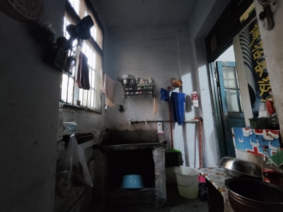 （北外）县车队家属楼 1房1厅0卫 东南