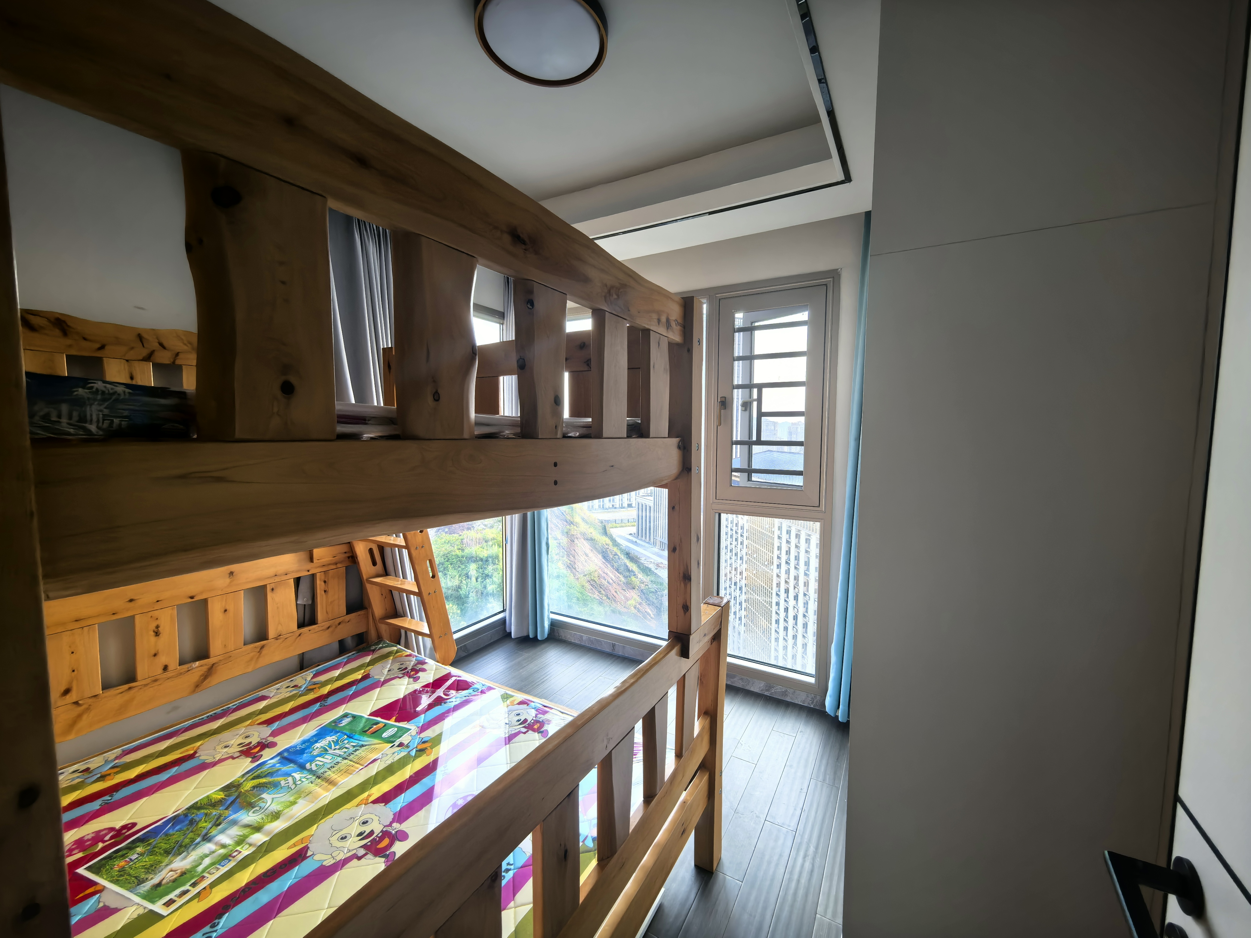 碧桂园梦里巴国三期