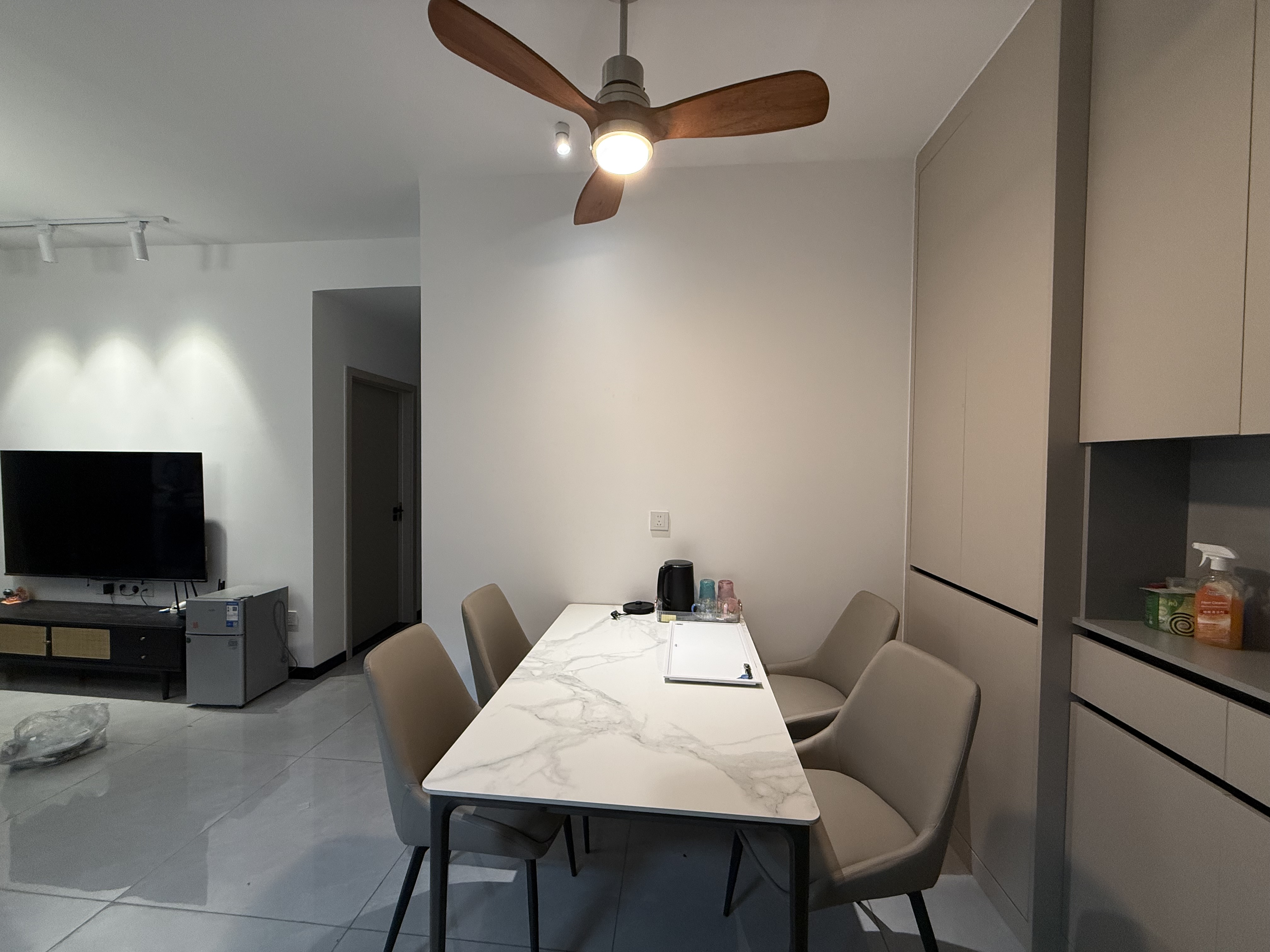 邦泰天著三组团