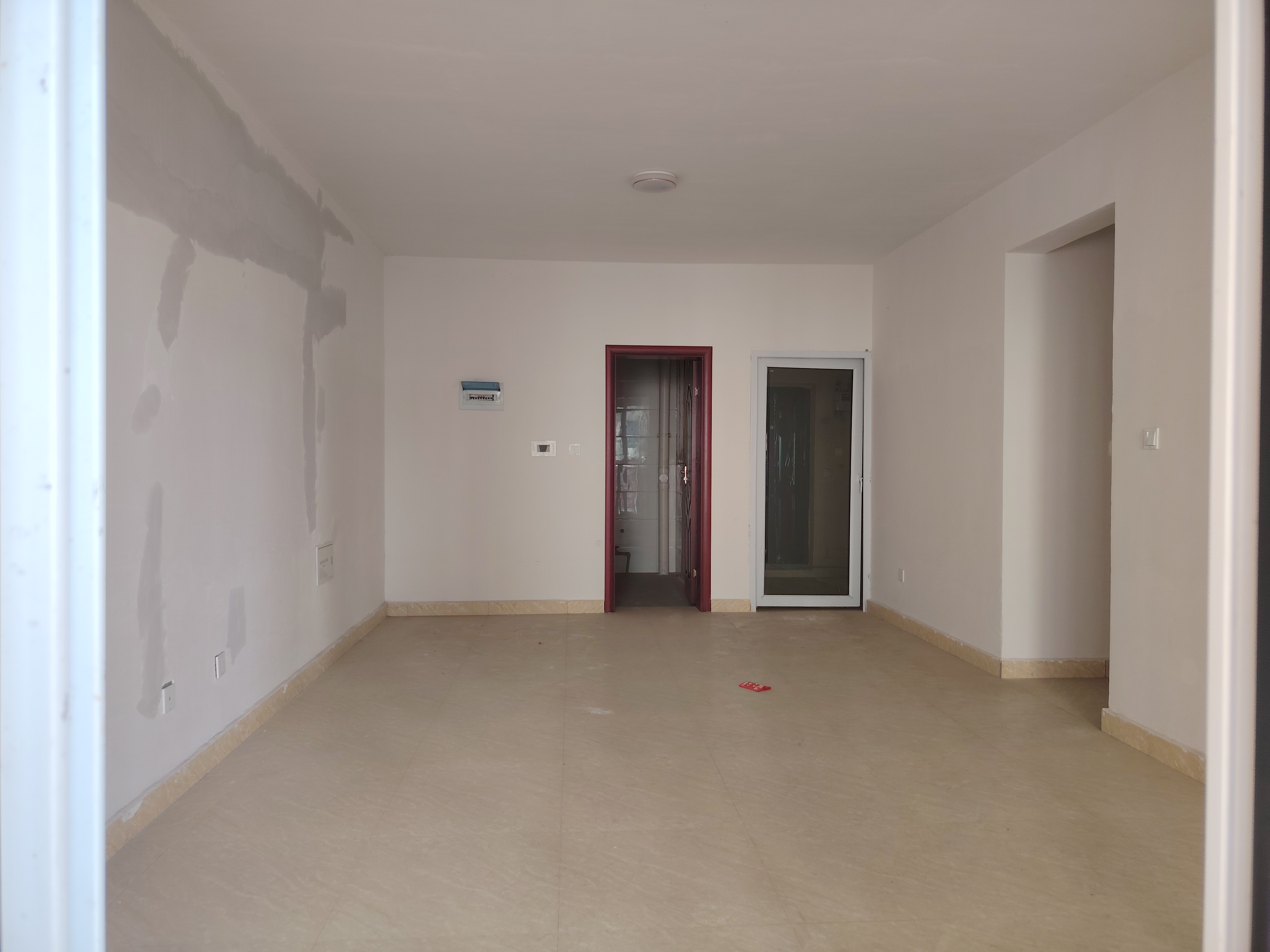 （三里坪）三里坪二期安置房 3室2厅2卫 东