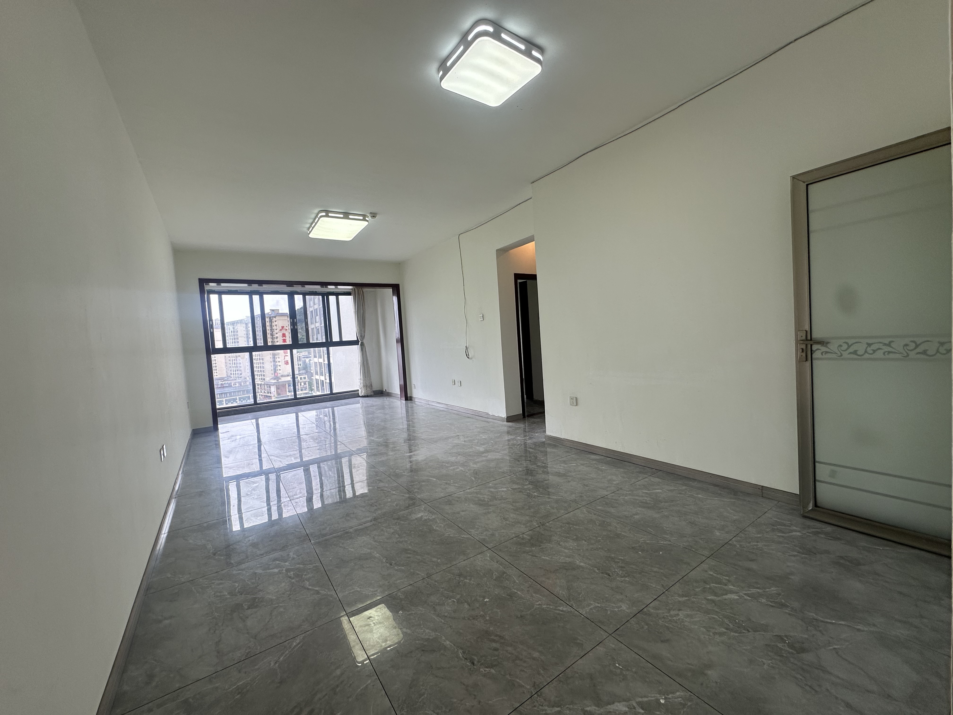 （杨柳垭）杨柳垭安置房五期 2室1厅1卫 南