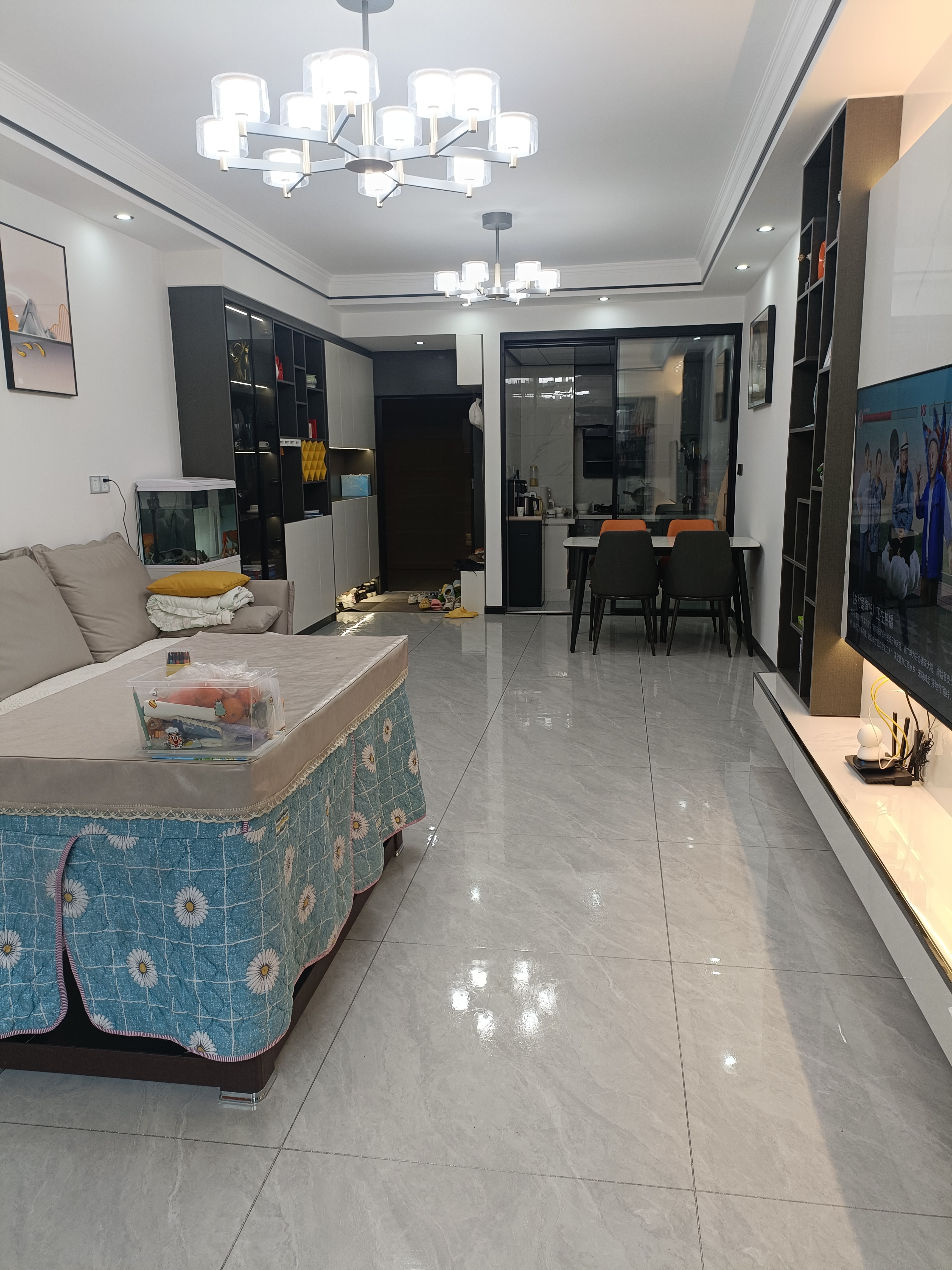 （十字路口）中迪绥定府.花熙樾 3房2厅2卫 南