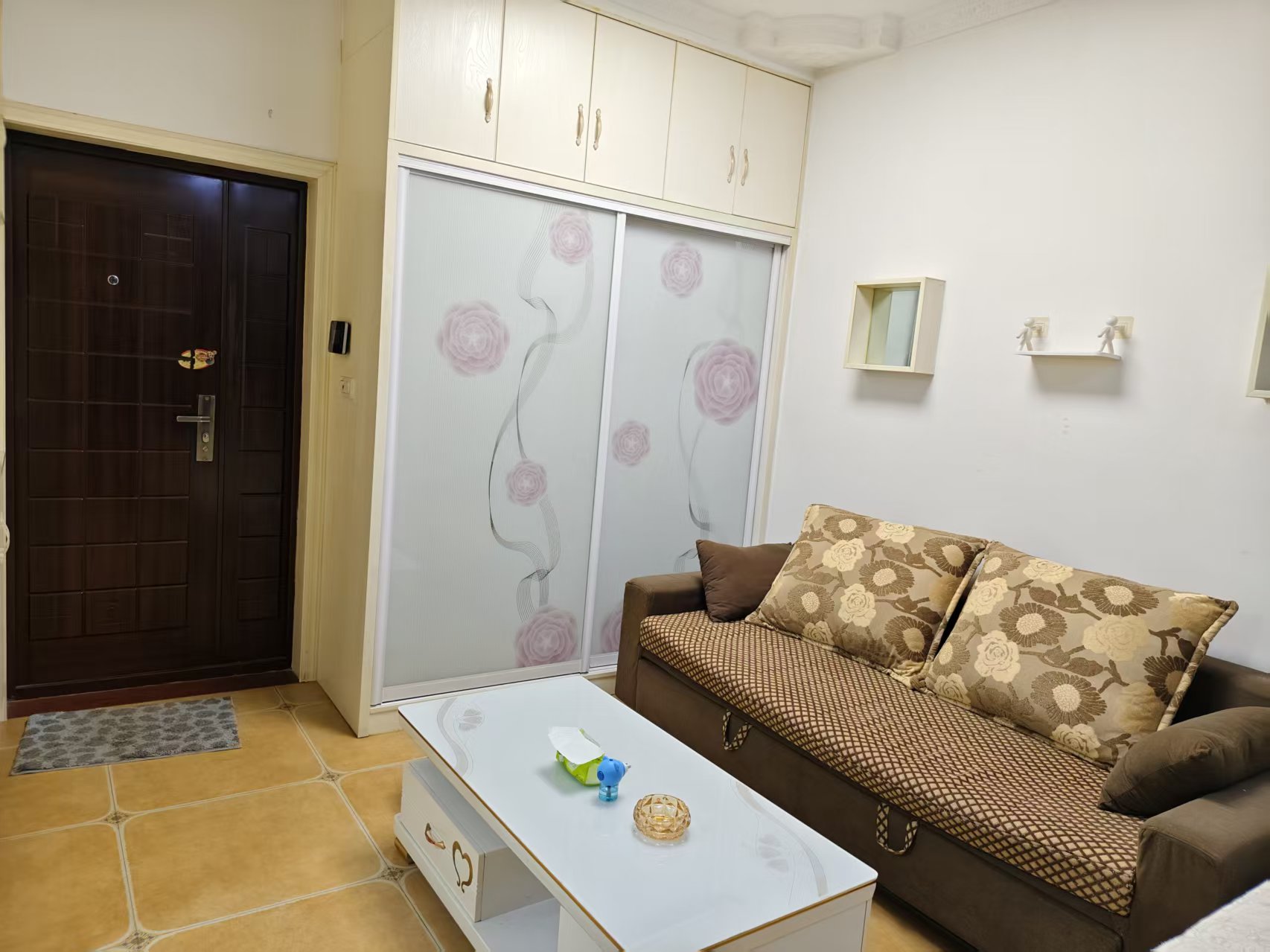 （罗浮广场）恒阳骊都二期 1室1厅1卫 南