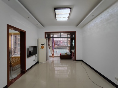 滨江名都城