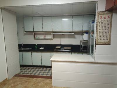 金岸世纪