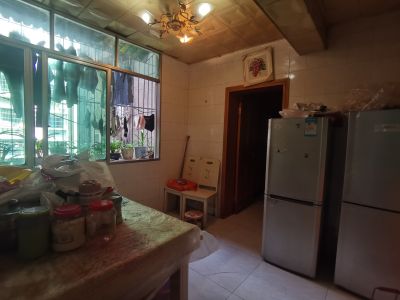 荷葉街228號居民樓