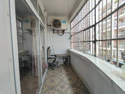 布什街邮政家属院