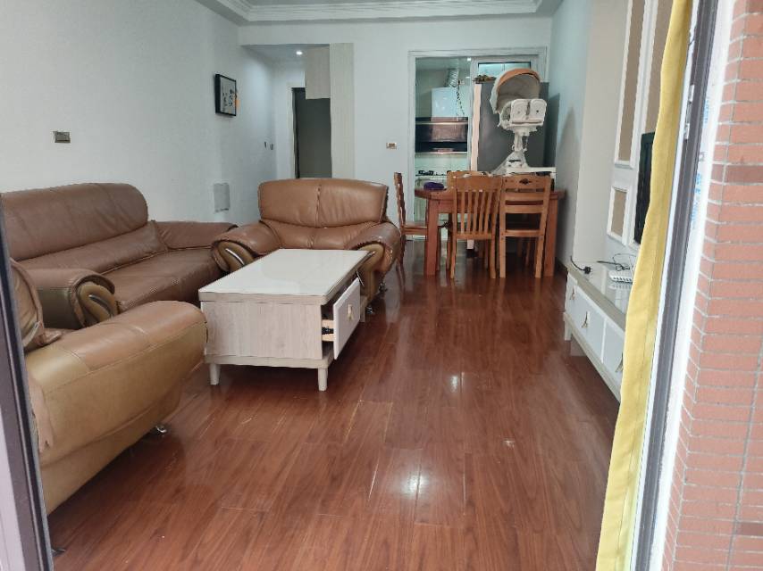 （凤凰大道）中迪广场二期 3室2厅2卫 南