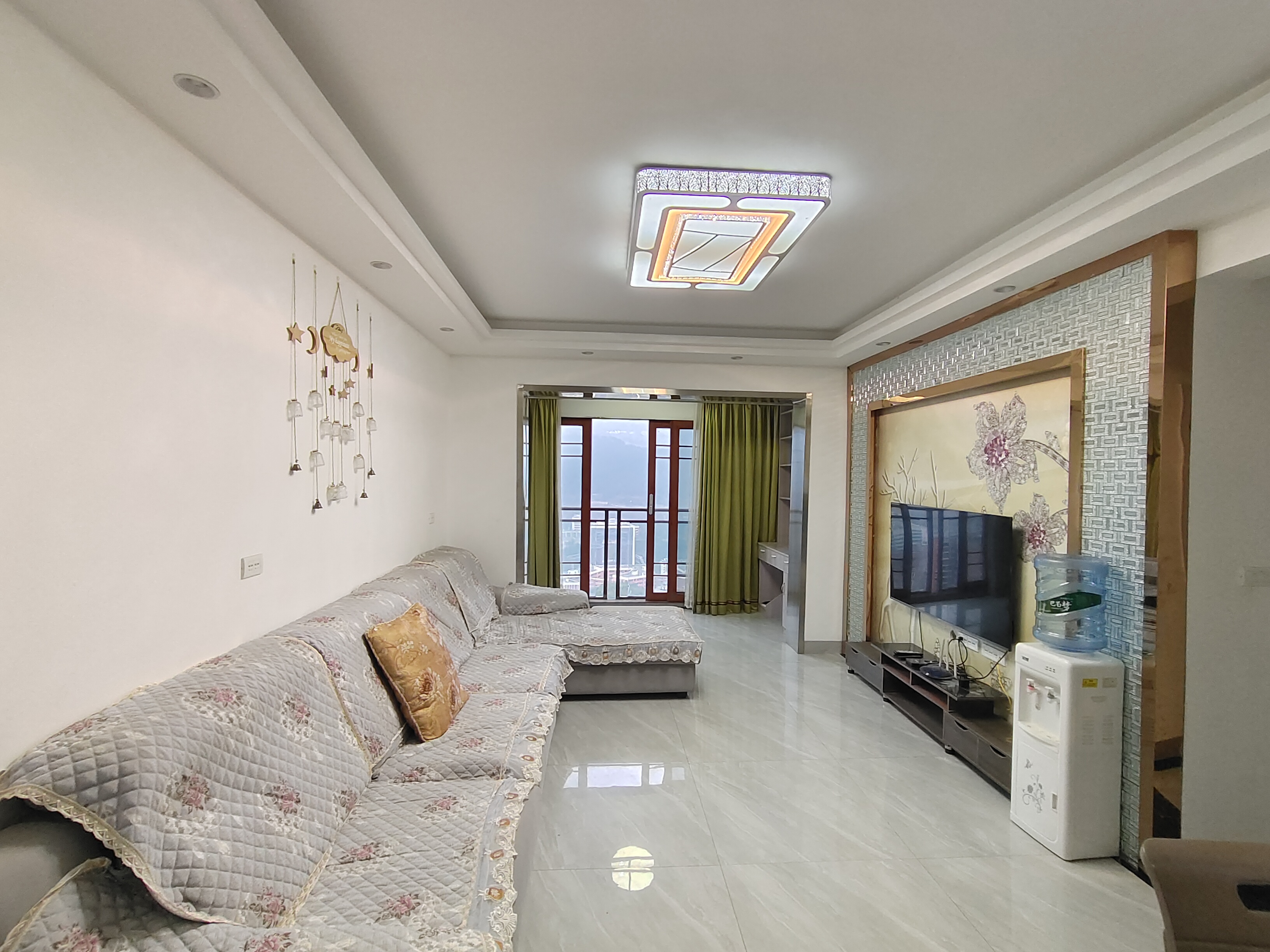 （莲花湖）中迪广场一期 3室2厅2卫 东南