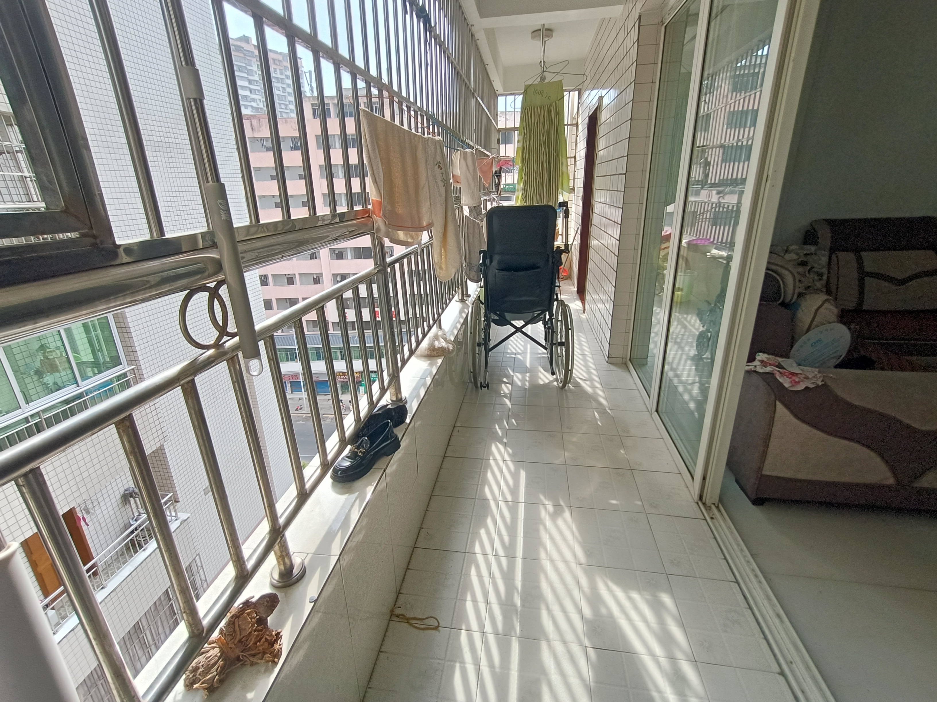 自由心岸