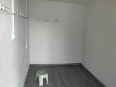 （中心广场）中心巷22号 2房1厅1卫 西
