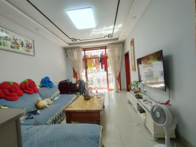 （仙鹤路）广卫大厦 2房2厅1卫 南