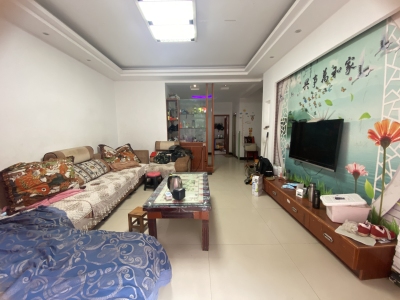 （火车站）金山小区 3房2厅2卫 东南