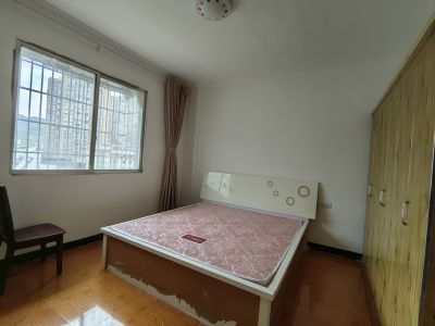 三里坪农贸市场综合楼