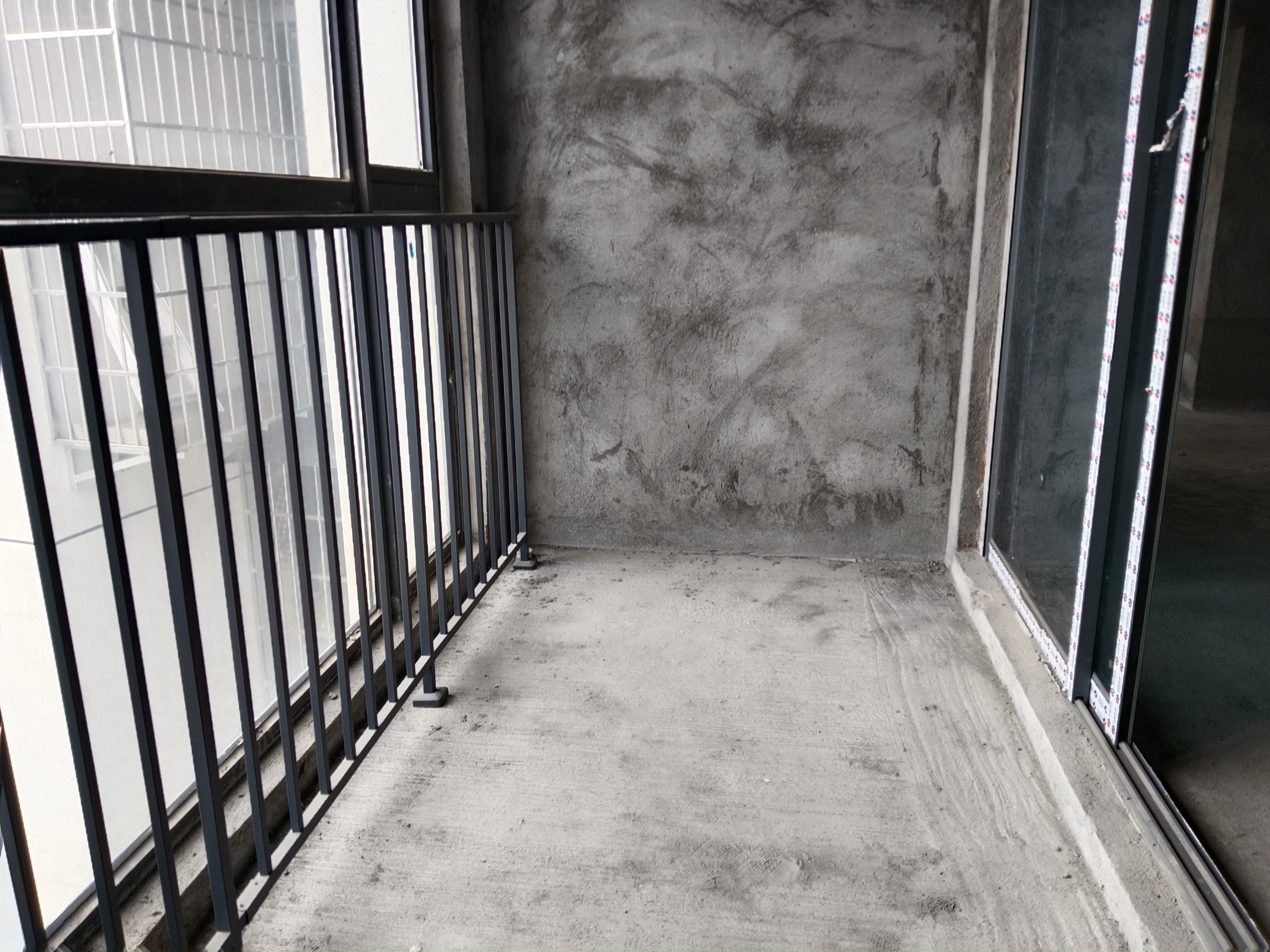 藍潤置地廣場