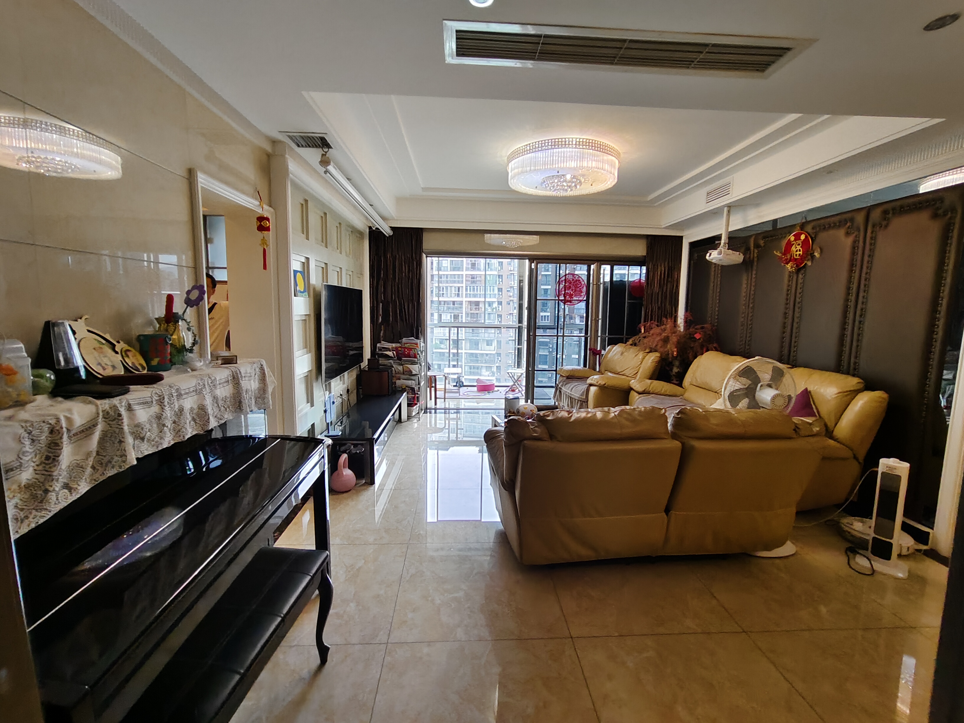 （凤凰大道）棕榈岛 4室2厅2卫 南