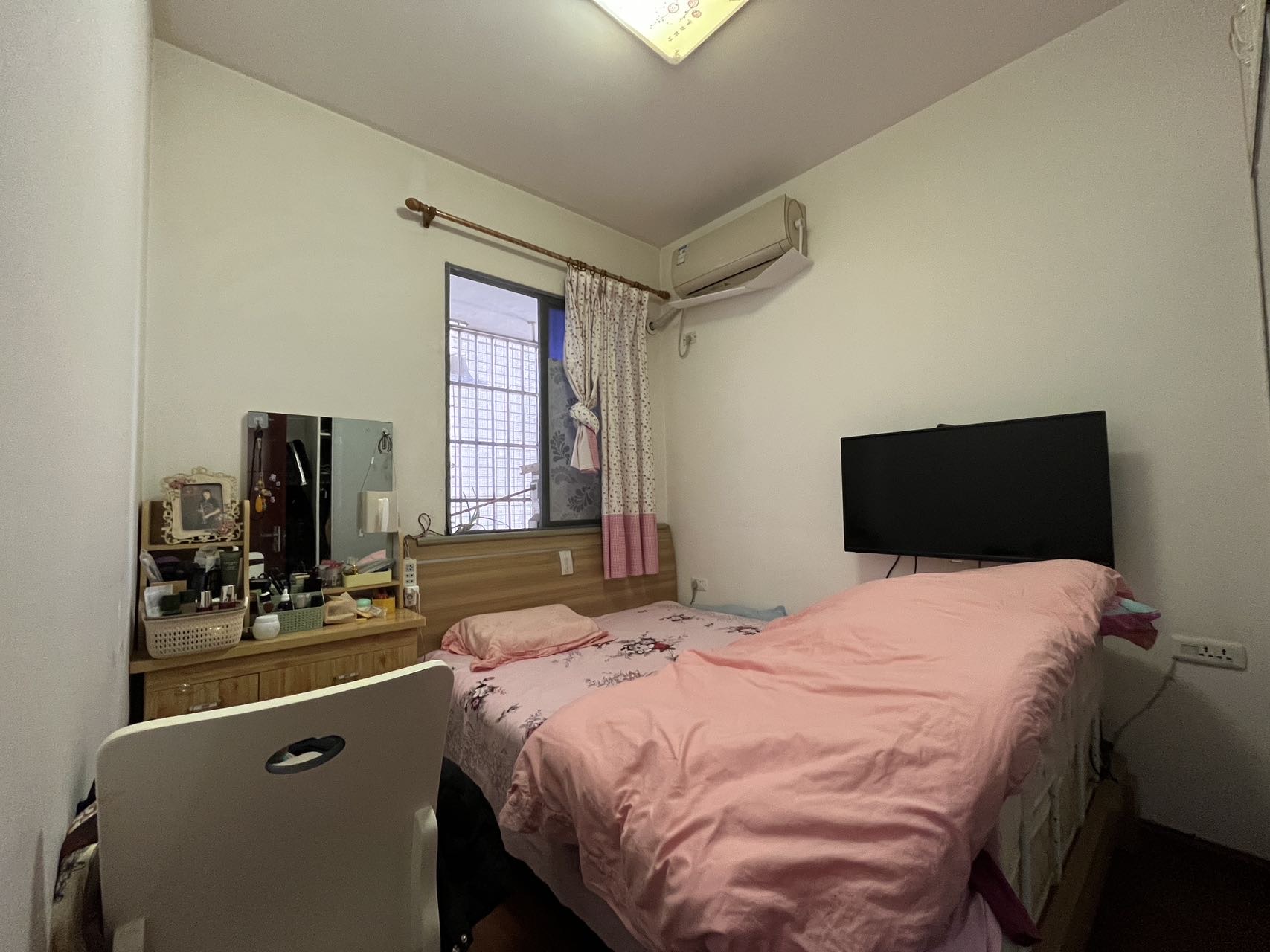 滨江名都城