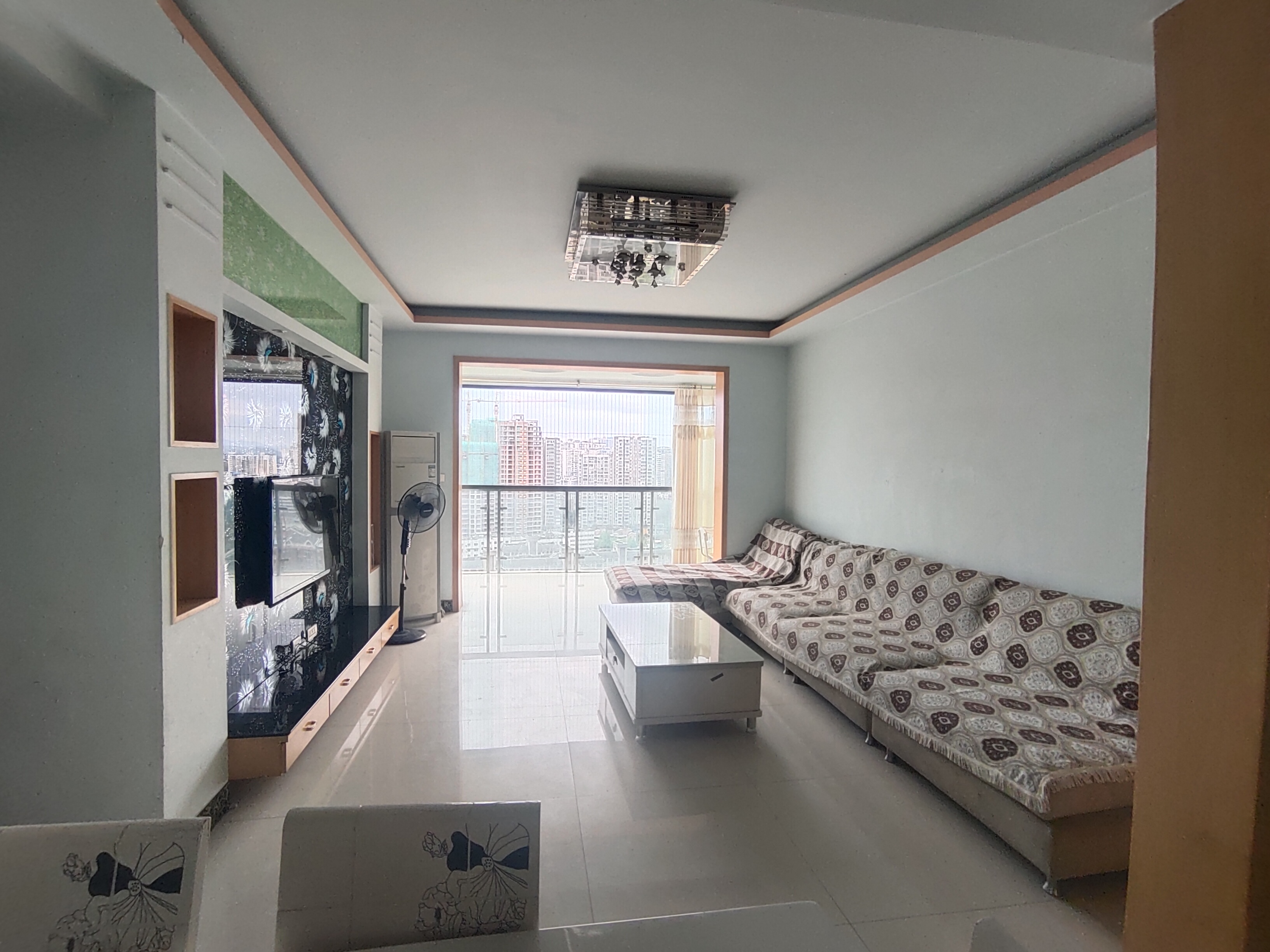 （凤凰大道）棕榈岛 3室2厅1卫 南