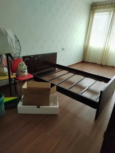就业局家属院