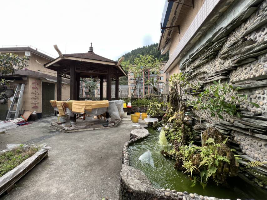 龍鳳半山嘉苑
