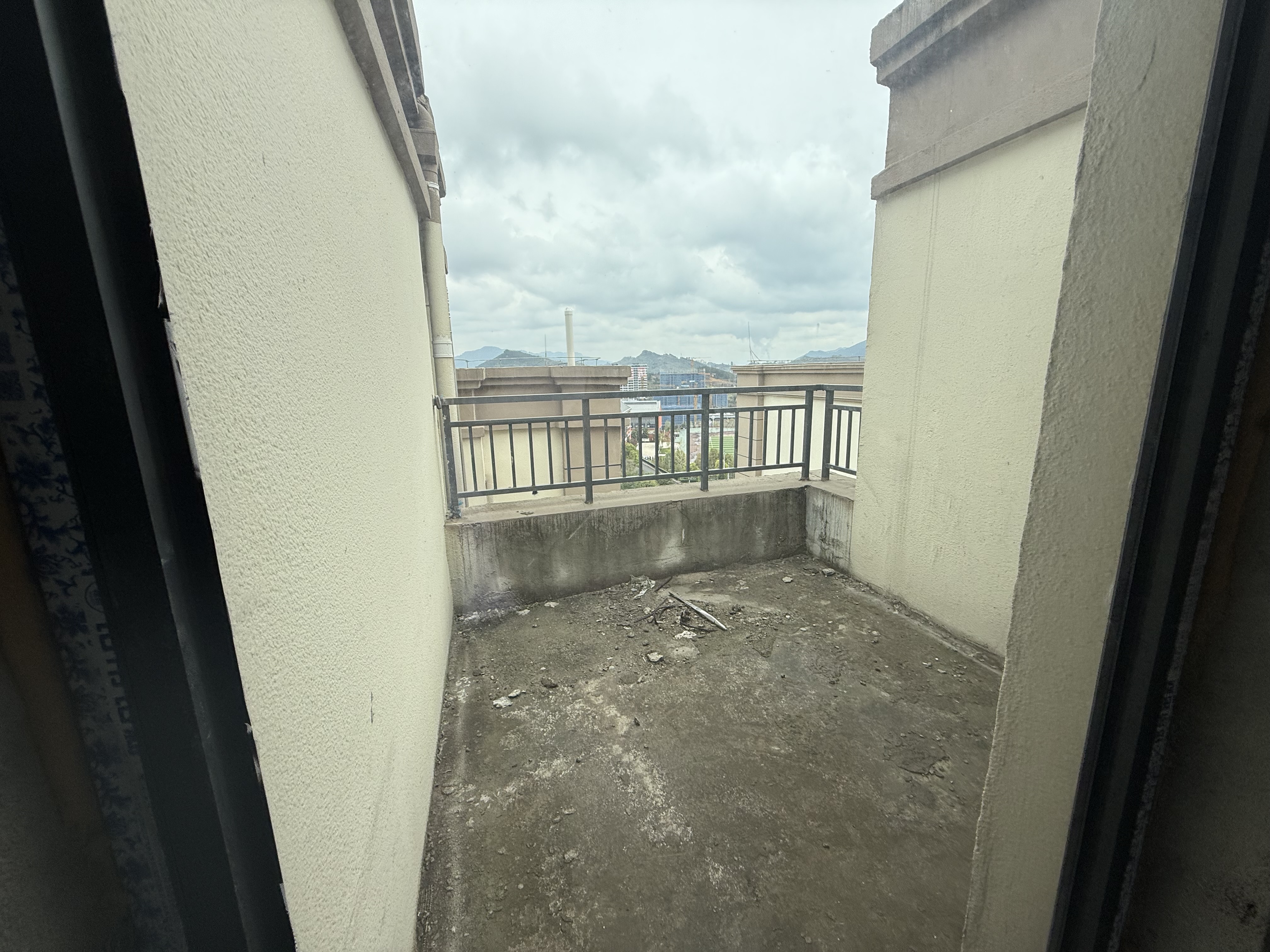陽光書香瀾臺