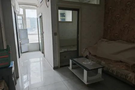 （升华广场）好莱坞公馆 2室1厅1卫 西