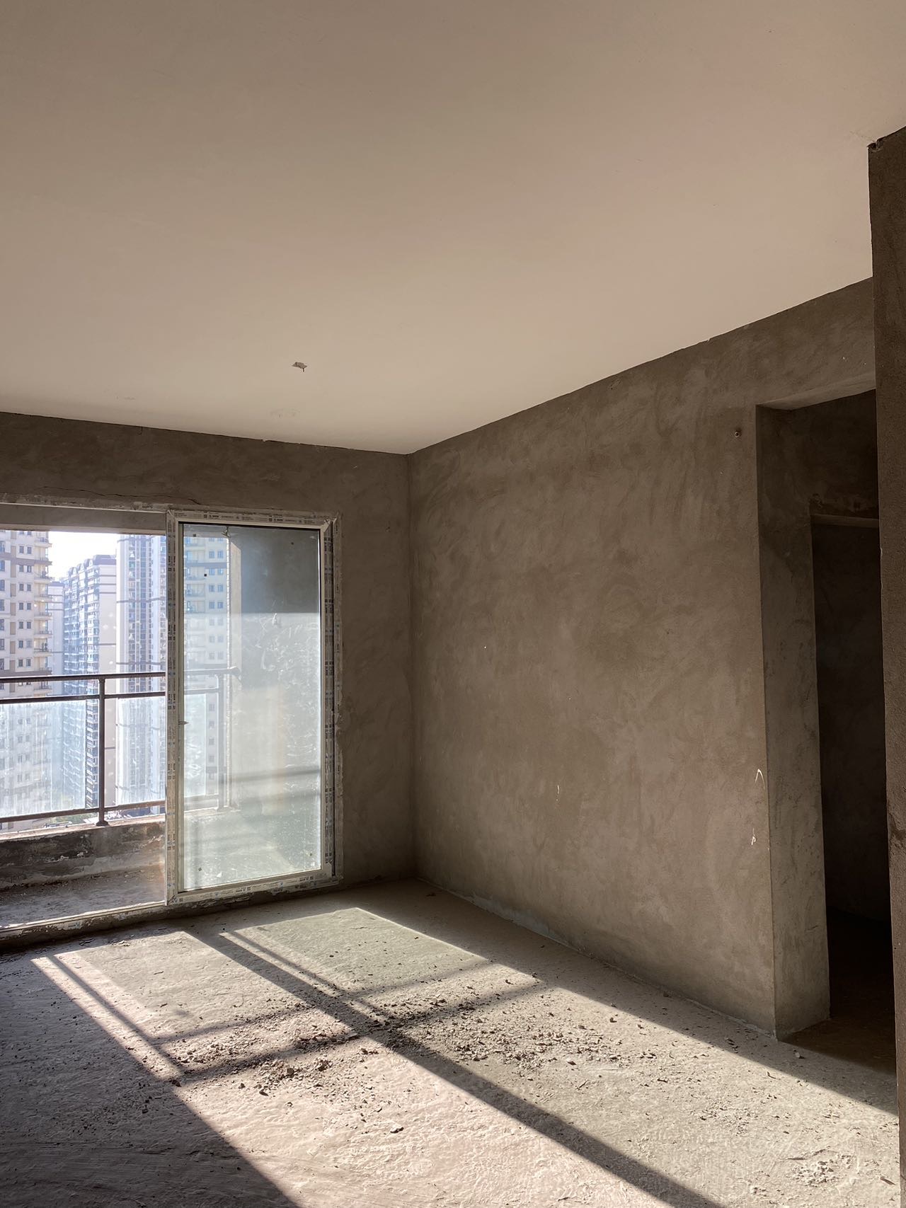 （凤凰大道）万霖凤凰城 2房2厅1卫 南