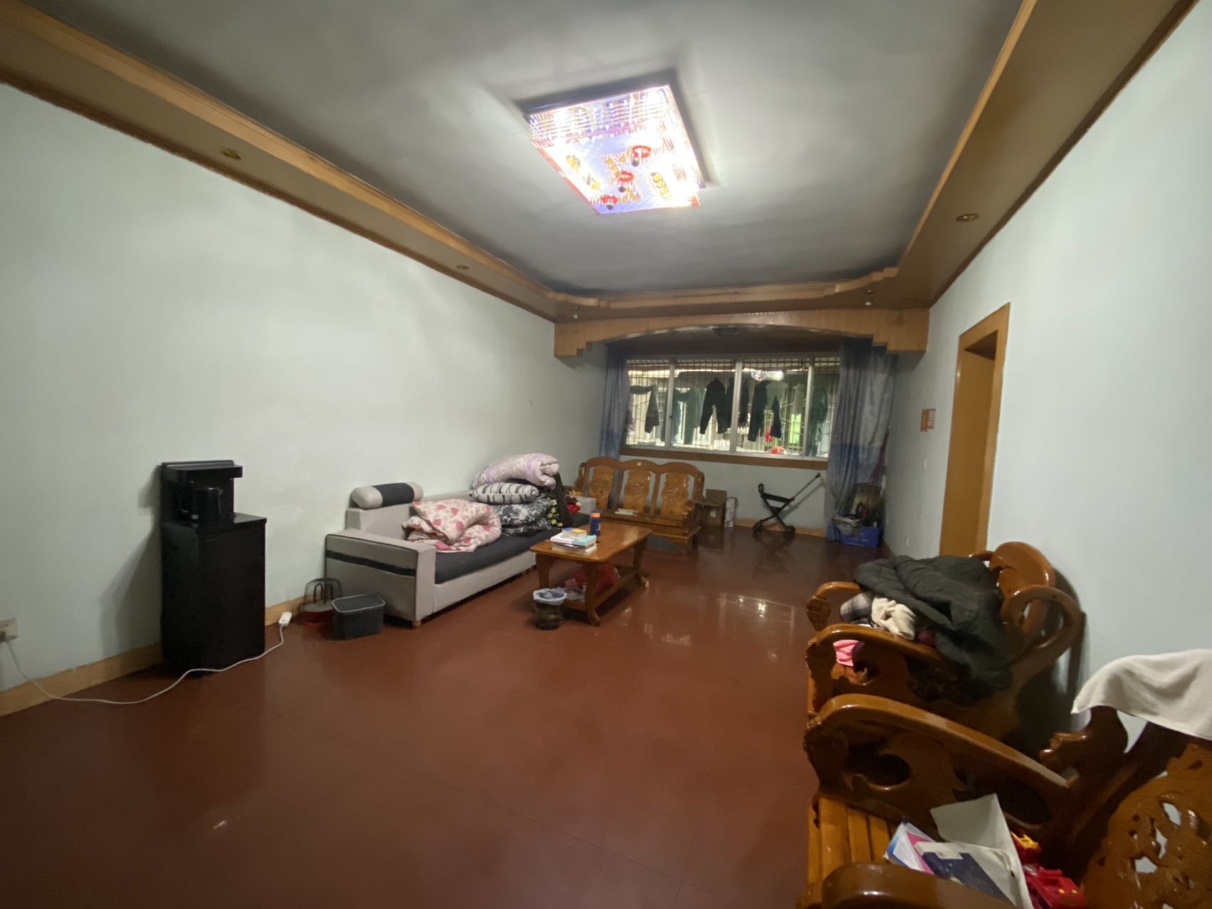 （红旗大桥）邓家巷72号院 4房2厅1卫 南