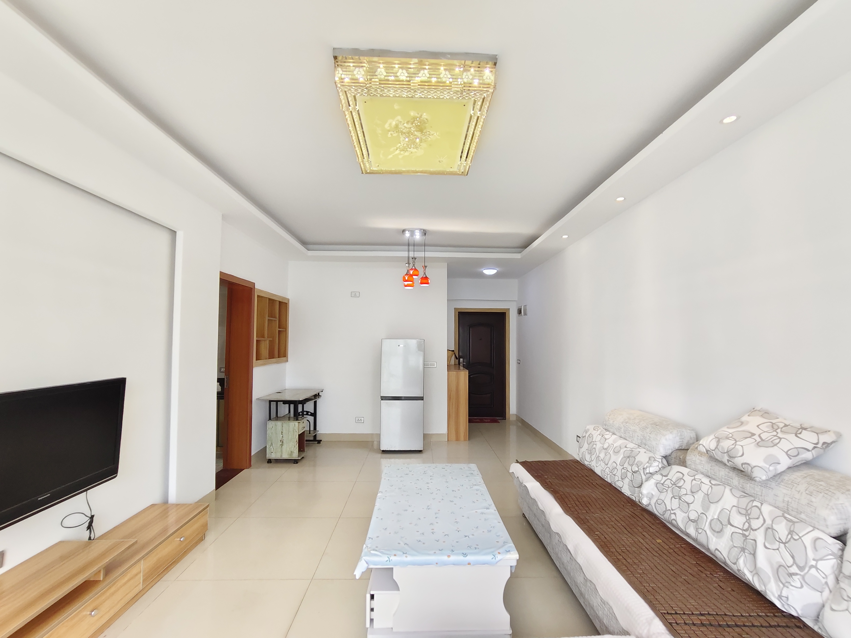 （三里坪）水印长滩 2室2厅1卫 南