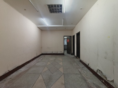 （中心广场）市委家属院 3房2厅1卫 南